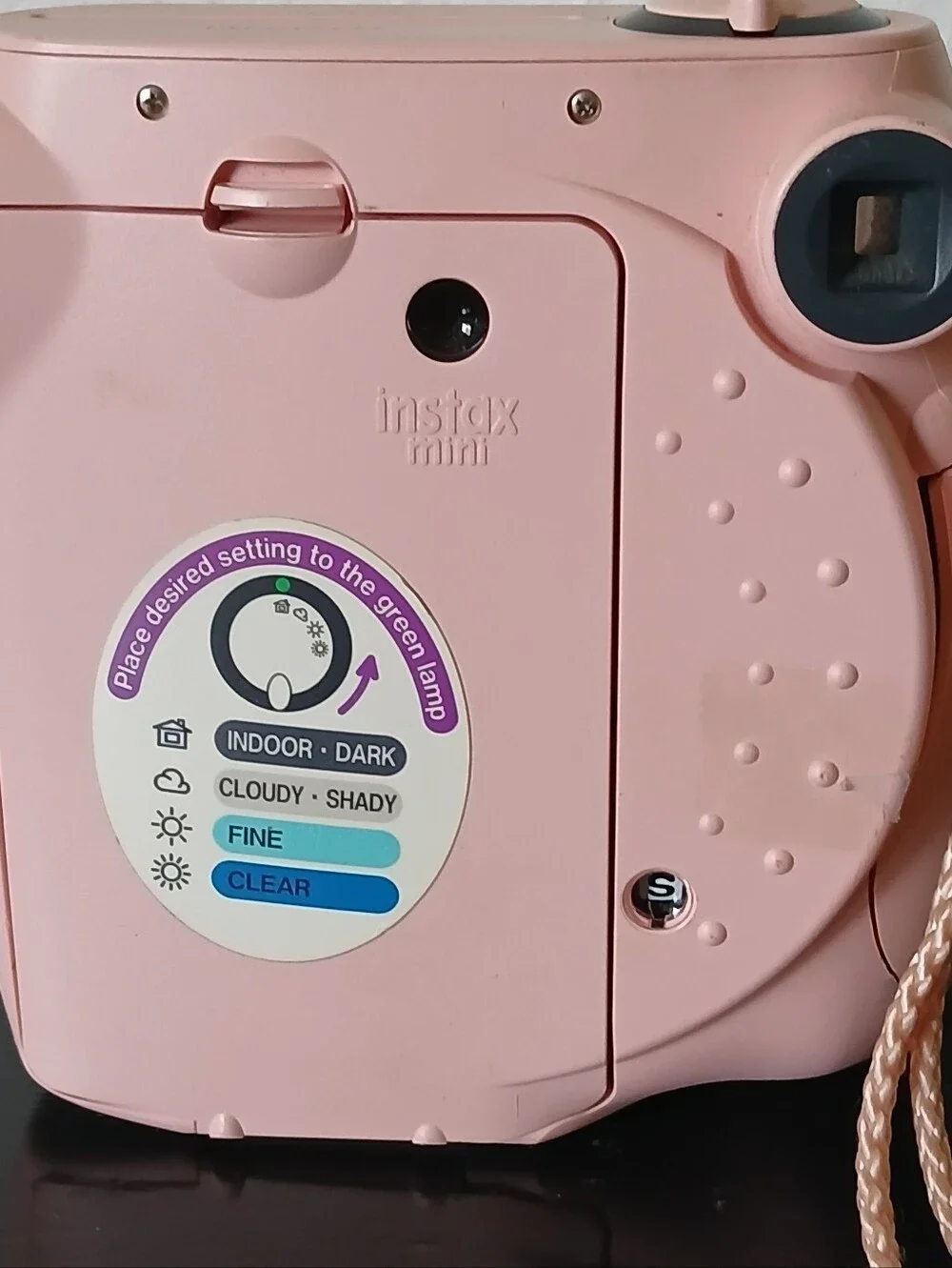 Light Pink Fujifilm Instax Mini 7S Instant Camera